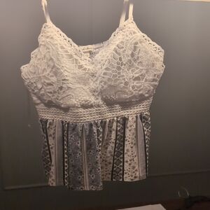 Derek Heart White Lace Crochet Camisole